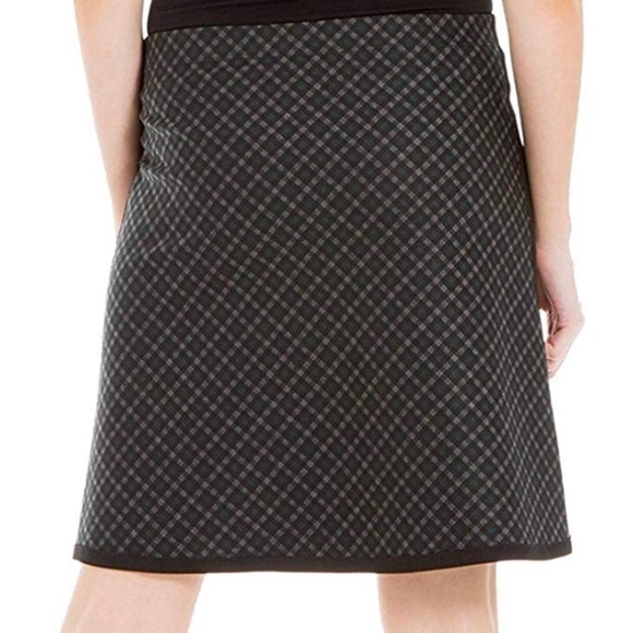 Max Studio London Plaid A-Line Skirt size M - Picture 4 of 8